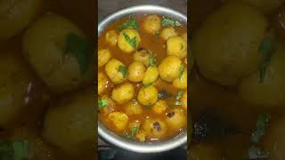 ঠান্ডার দিনে গরম গরম আলুর দম 🔥🥔 | একদম জমে যাবে! #AlurDom #AlooCurry