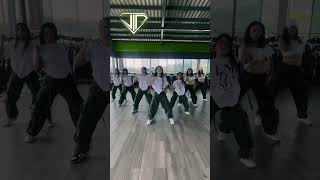 maria Becerra Ivy Queen  Primer Avisogrupo Coreogrfico Vip  Tik Tok vipcoreo dance