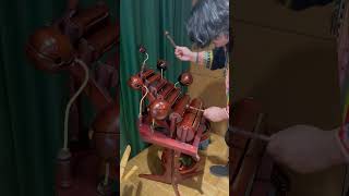 danmo / ダンモ ベトナムの打楽器 - YouTube