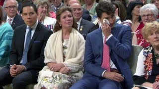 Tom Jackson brings PM Trudeau to tears