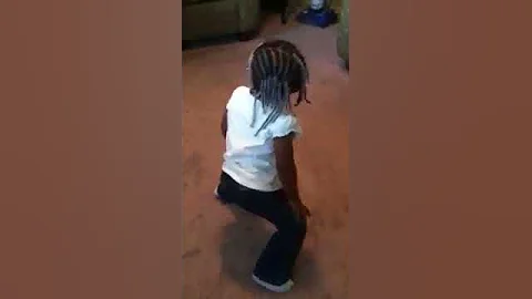 Semaya dancing