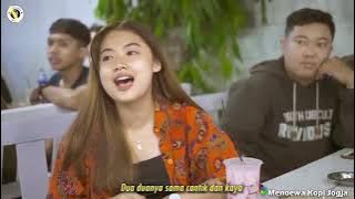 hitam putih-cover tri suaka-di sawer konglomerat