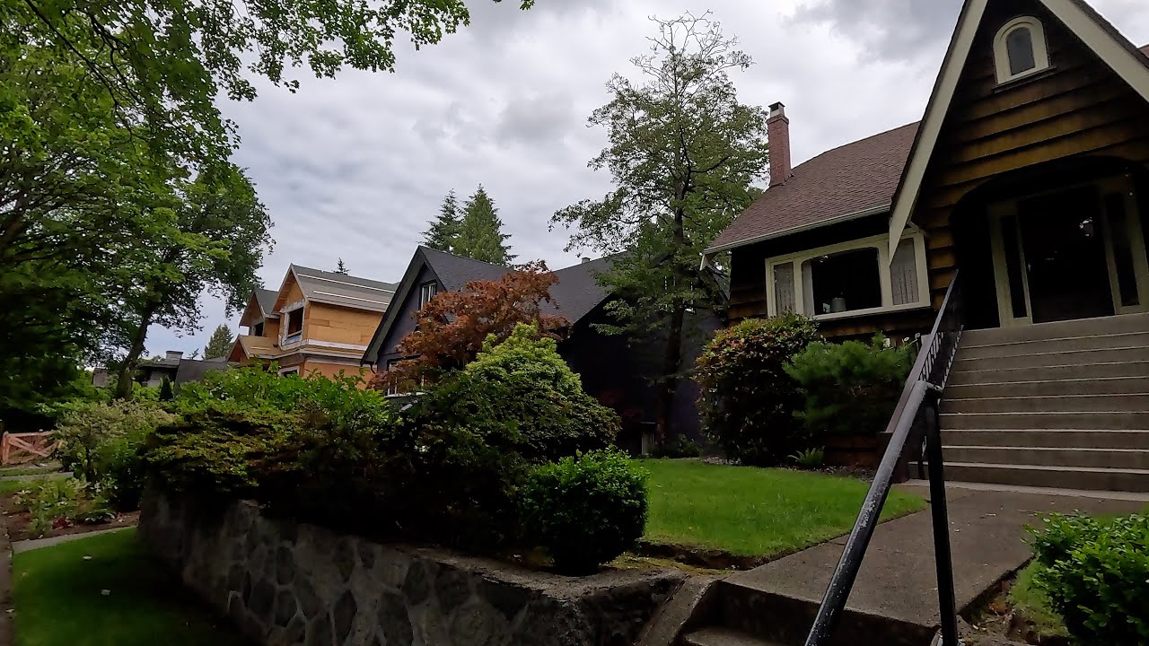 Tchaikovsky The Seasons November & Vancouver Canada WALLACE STREET to HIGHBURY on West 36th Avenue