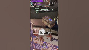 Your Daily Apex 1v3 Clip...