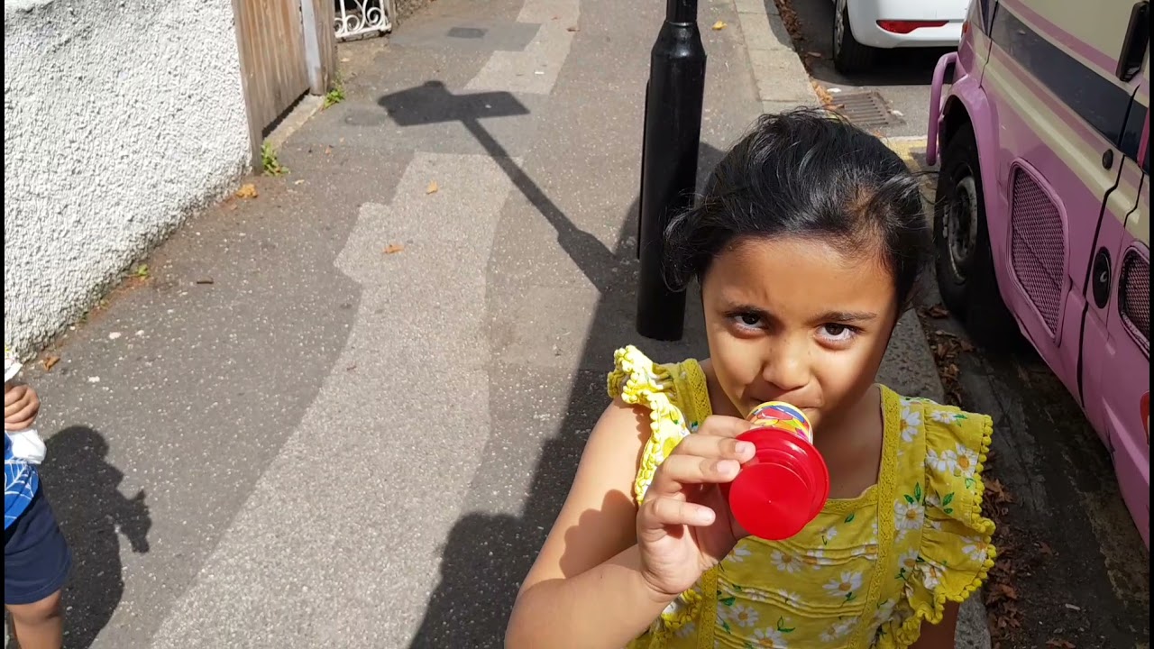 Finding and then following Mr Pink whippy ice cream van music