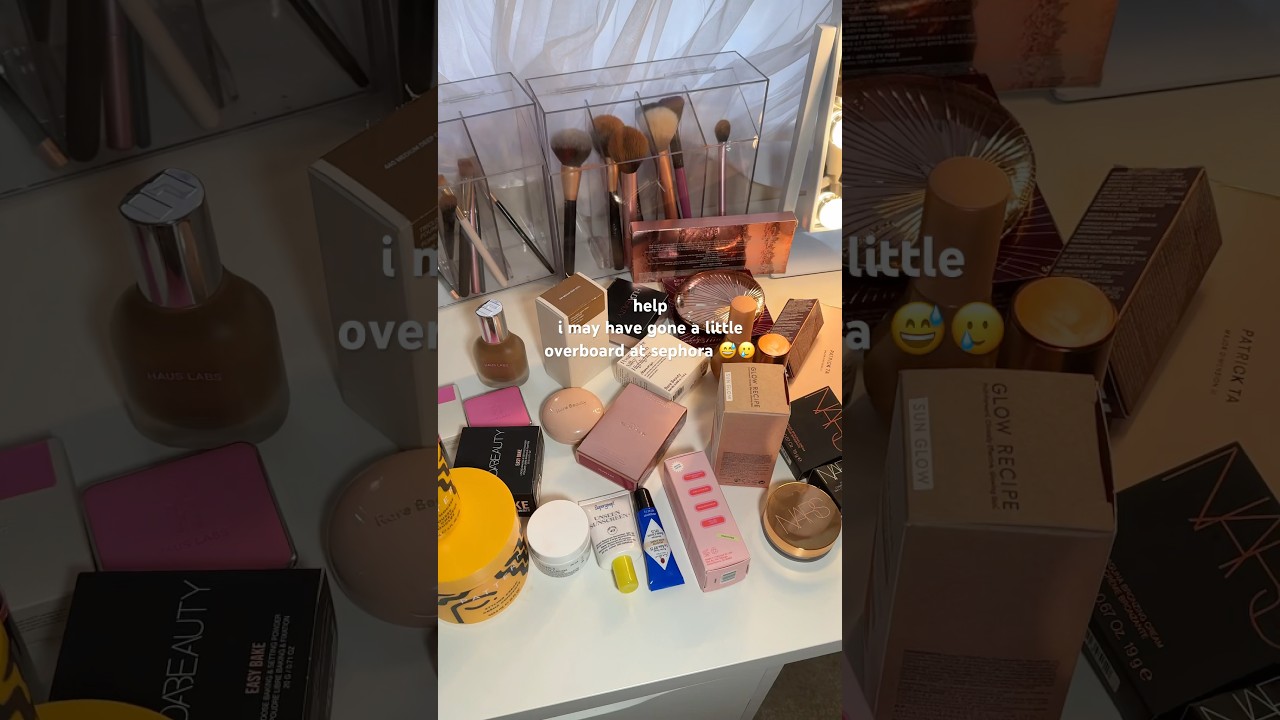 makeup addict / beauty lover 