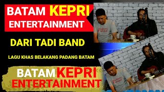 Download Lagu PENAWAR RINDU LAGU KHAS BELAKANG PADANG DIBAWAKAN OLEH CLGROUP ACOUSTIC DARI TADI BAND-BATAM MP3 Download Lagu PENAWAR RINDU LAGU KHAS BELAKANG PADANG DIBAWAKAN OLEH CLGROUP ACOUSTIC DARI TADI BAND-BATAM MP3