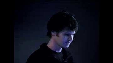 Casey Reas: Being In Between (Cleaned Up)