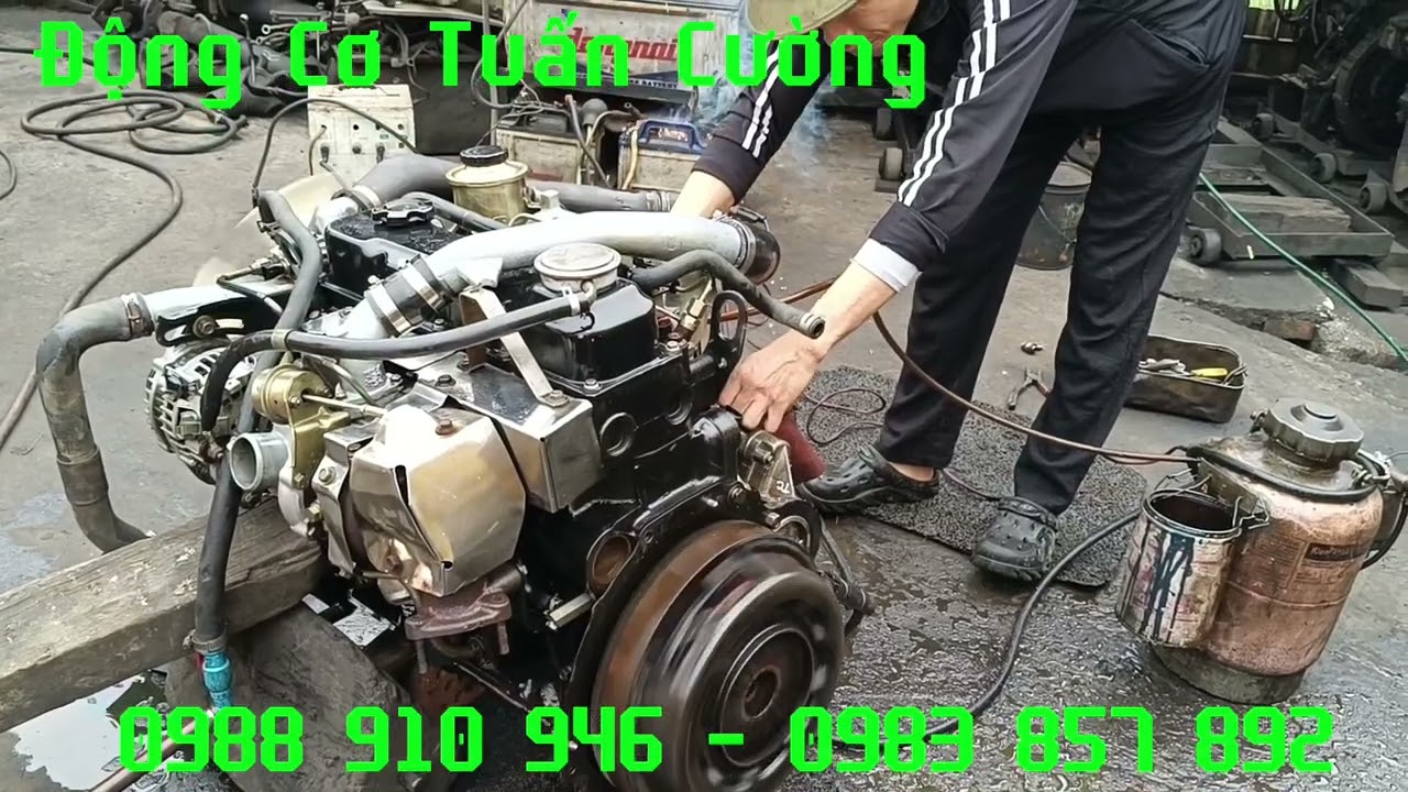 Động Cơ Nissan QD32 (81kw, 3600 rpm). Hàng bãi nghĩa địa siêu đẹp ae cần alo 0988 910 946.