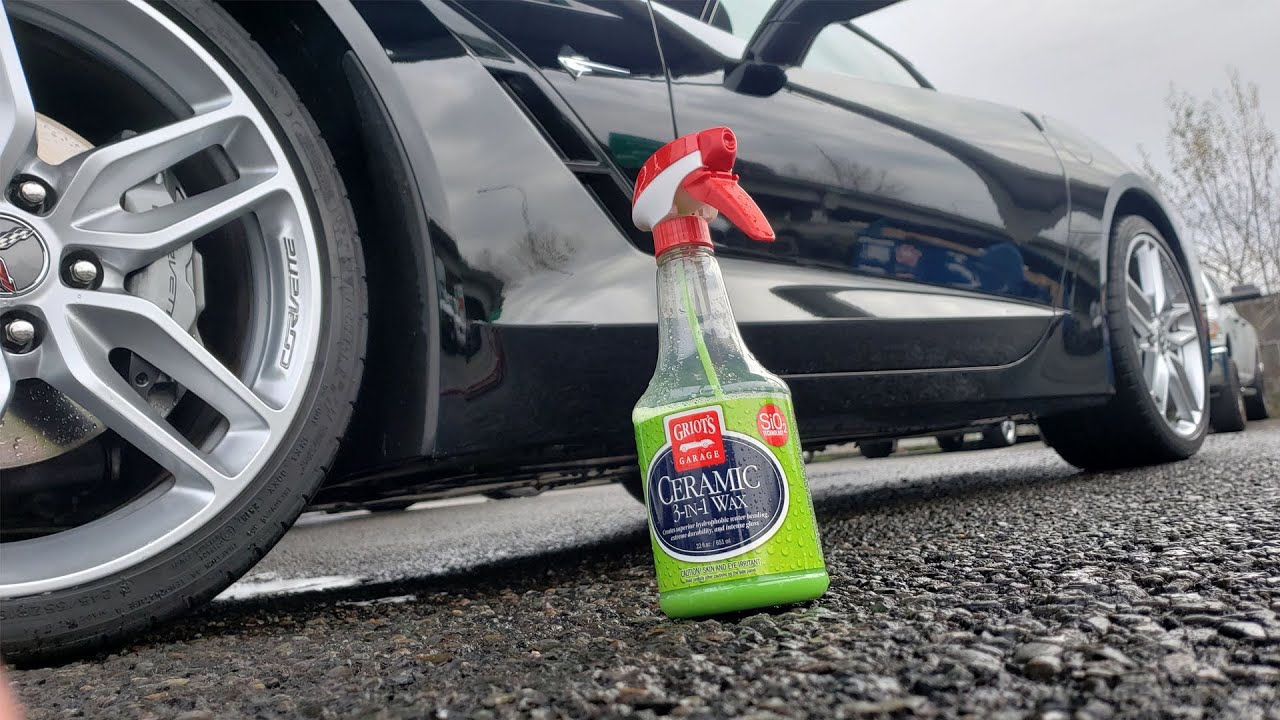 Using Griots 3 in 1 Ceramic Spray Wax on a Black Corvette Stingray ...