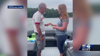 Diving team helps couple find wedding ring missing for 25 years in area lake