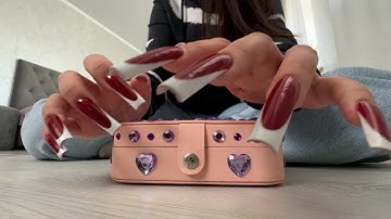 ASMR - FAST tapping & scratching on random items !