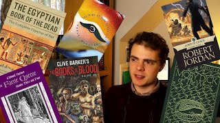 Reading Vlog - Sept08-Oct05
This months reading vlog has another ecclectic mix! We have the Wheel of Time by Robert Jordan, the Books of Blood by Clive Barker, Moby Dick by Herman Melville, The Faerie Queen by Edmund Spenser, The Wind Up Bird Chronicle by Murakami, and the Egyptian Book of the Dead.
WHERE TO FIND ME
Twitter: https://twitter.com/ClarkeKelsall
https://www.goodreads.com/user/show/93516626-joshua-clarke-kelsall
Reddit: https://www.reddit.com/user/JJCKelsall
MUSIC USED:
Dreamy Flashback by Kevin MacLeod is licensed under a Creative Commons Attribution license (https://creativecommons.org/licenses/...)Source: http://incompetech.com/music/royalty-...Artist: http://incompetech.com/Brandenburg
Concerto No4-1 BWV1049 - Classical Whimsical by Kevin MacLeod is licensed under a Creative Commons Attribution license (https://creativecommons.org/licenses/...)Source: http://incompetech.com/music/royalty-...Artist: http://incompetech.com/ Reading Vlog - Sept08-Oct05