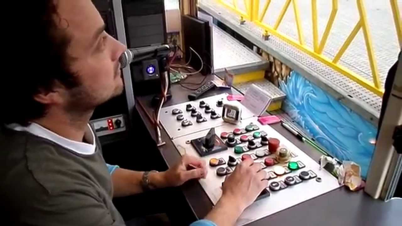 Top Scan Poseidon's Rache vue de la caisse - Fête foraine de Chalon-Sur-Saône 2015