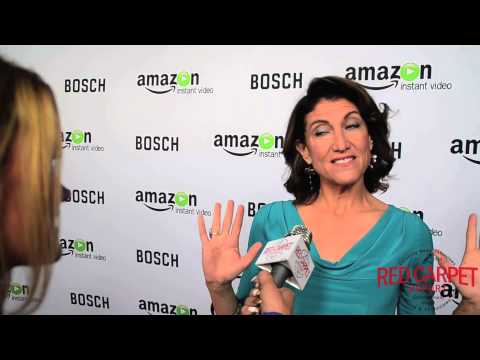 amy-aquino-at-the-premiere-of-"bosch"-#boschamazon-#amazonstudios