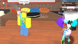 ✨ OREO PIZZA ✨ Roblox work at a pizza place funny moments