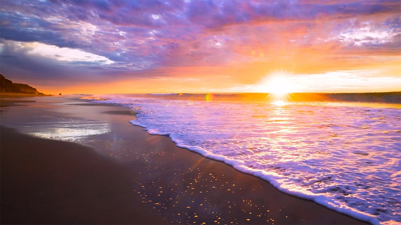 Ocean Waves and Piano Music 