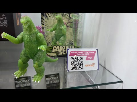 Super7 Godzilla 2001 huge mistake at the Alliance booth! Plus HIYA, Ultraman, and Green Power Ranger