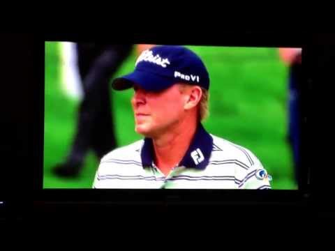 Steve Stricker shanks a lay up on #2 at the 2013 US Open @ Merion. Hosel Rocket!!