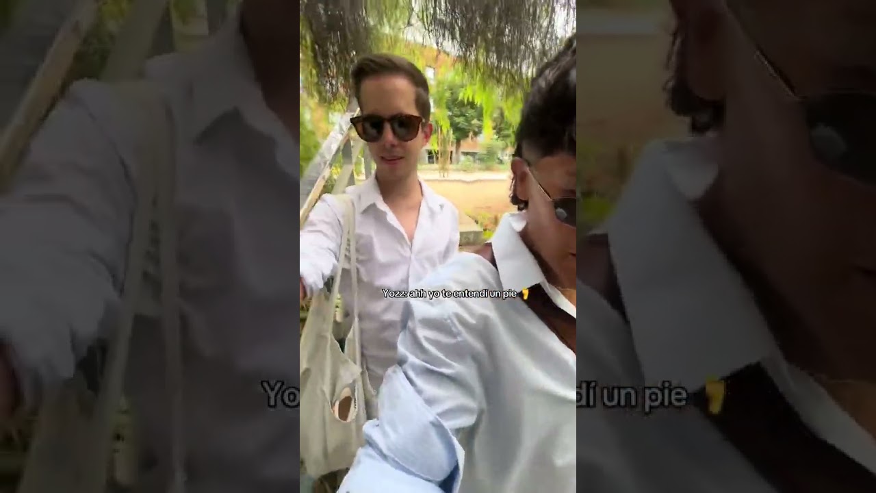 Se asusta solito jaja 