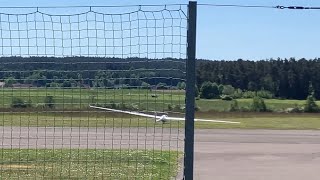 ASG-29 glider landing ~6m wingspan Swiss 🇨🇭 Pilot HB-3425 4S
