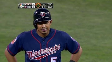 HOU@MIN: Escobar plates a run with a double to left