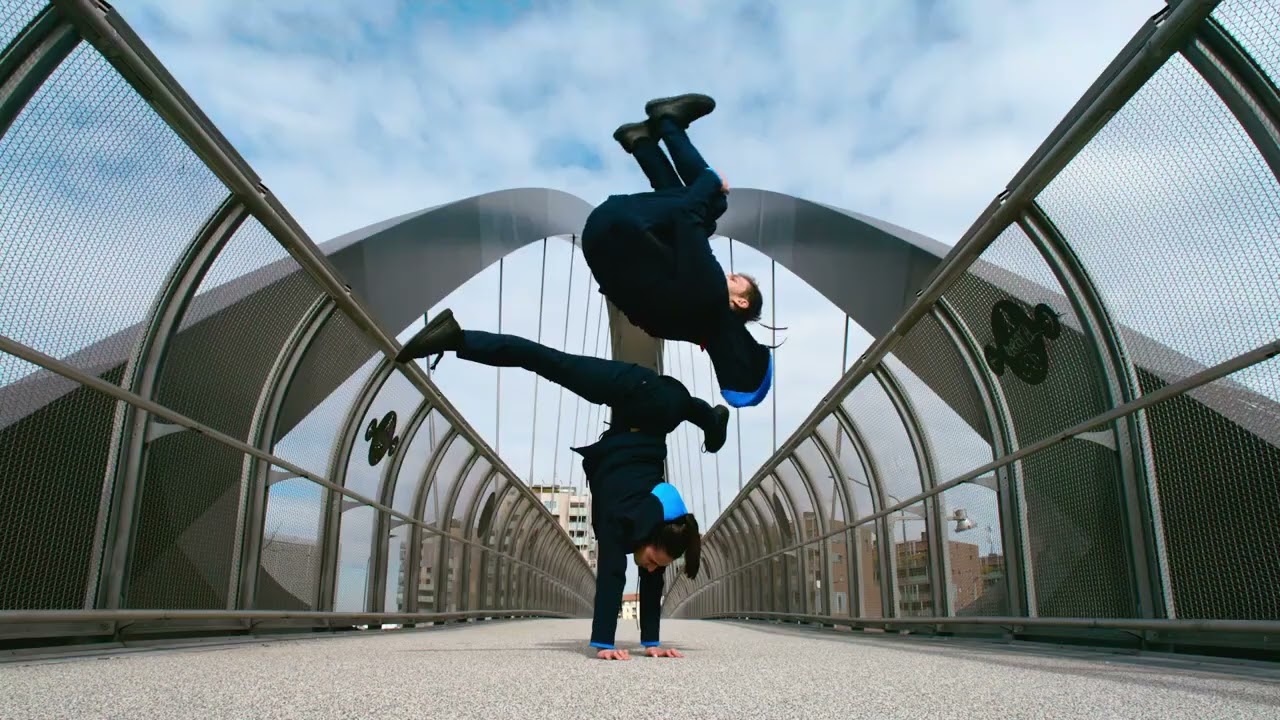 Agenzia di moda Milano | Video Social Sensitive Fabrics Lycra 