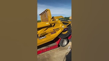 Loading a K-Tec 1228 Scraper for transport. #heavyequipment #ktec #heavyhaul #scraper