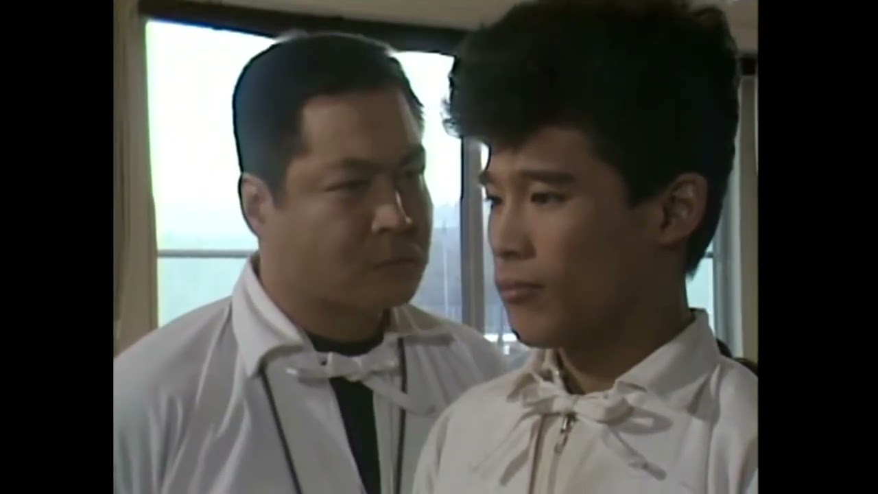 変な研修をうける西寺実と時任三郎！