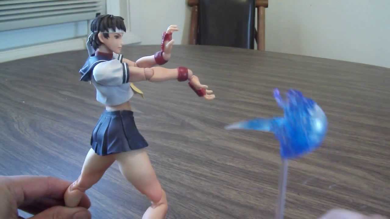 Squar enix Street fighter play arts Sakura