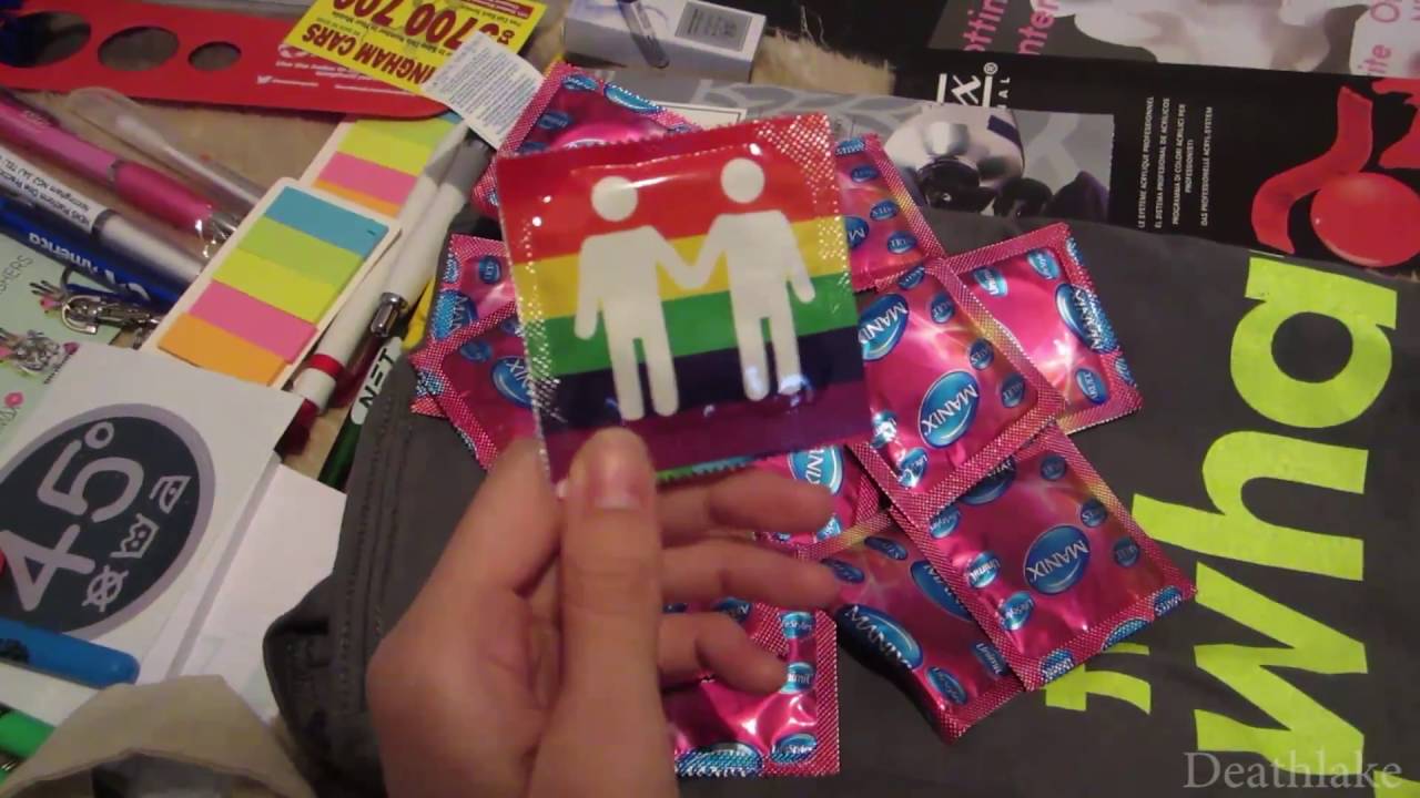 freshers week freebies