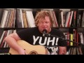 Capture de la vidéo Smith Street Band's Wil Wagner "Laughing (Or Pretending To Laugh)" (Live At Rolling Stone Aus)