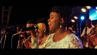 Video thumbnail of "Anne Keps - Je viens -Gael Music- live 2019"