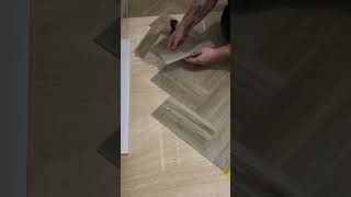 Double herringbone scribe . How to herringbone. #herringbone #flooring #lvt #skills #diy