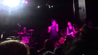 Kathleen Hanna talking about moshing, Santa Ana, CA, 9.5.2015