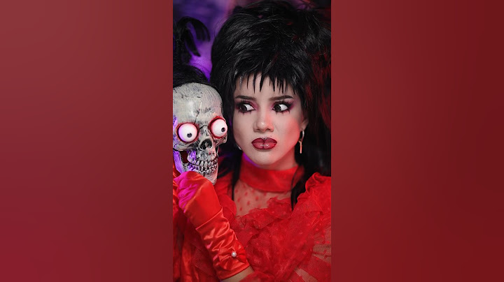 Beetlejuice y Lidya Deetz 🪲🥀 ¿Cuál fué tu favorito? 🖤 #beetlejuice #halloween2024 #Lidyadeetz