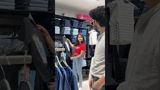 Cute Girl Ko Shopping Kra Di