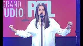 Marina Kaye - Why do the bad things feel good (Live) - Le Grand Studio RTL