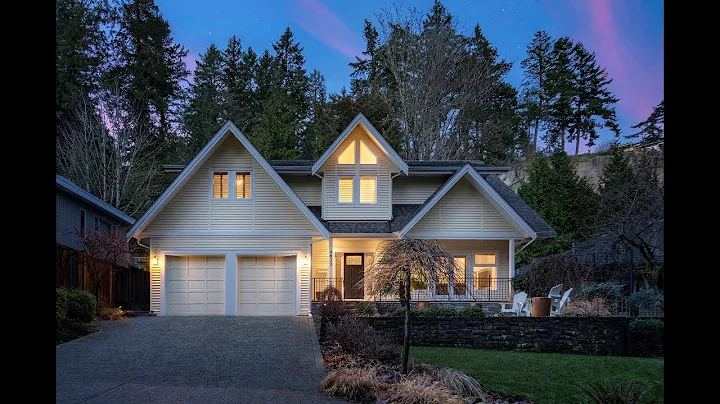 $2,550,000 || 4877 The Dale || West Vancouver || N...