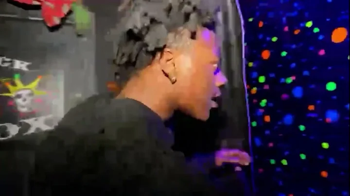 “i’m not scared of clowns”