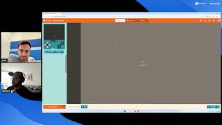 Playing a Teddy B game and doing multiplayer stuff in MakeCode Arcade!
