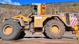 100 tonne Cat 992G Loading Trucks ( Walters Group)