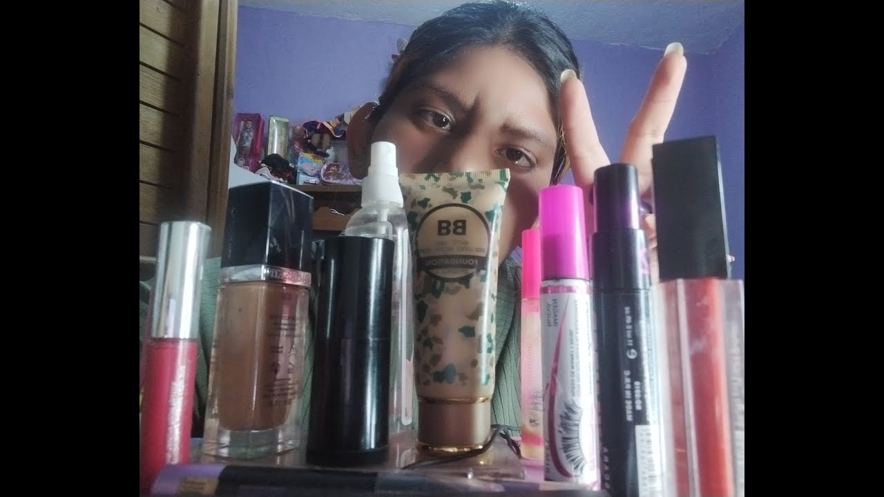 ASMR/ Roleplay, vendiendo maquillaje.