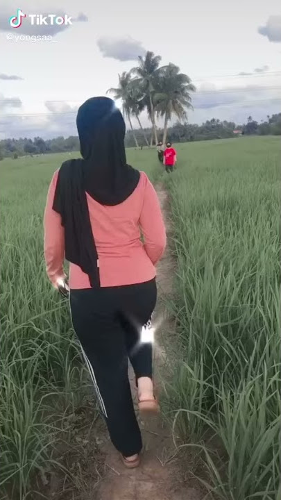 Awek tudung