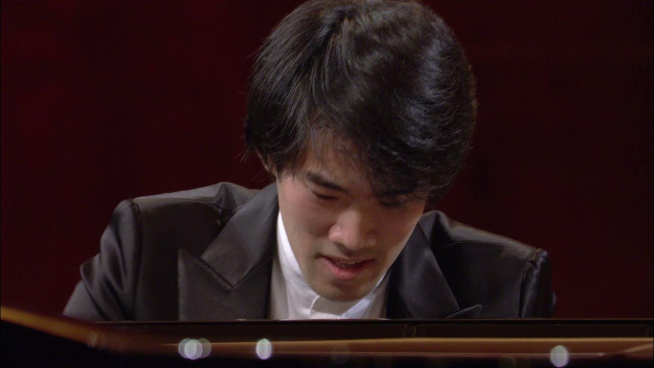 BRUCE (XIAOYU) LIU – Rondo à la mazur in F major, Op. 5 (18th Chopin Competition, second stage)