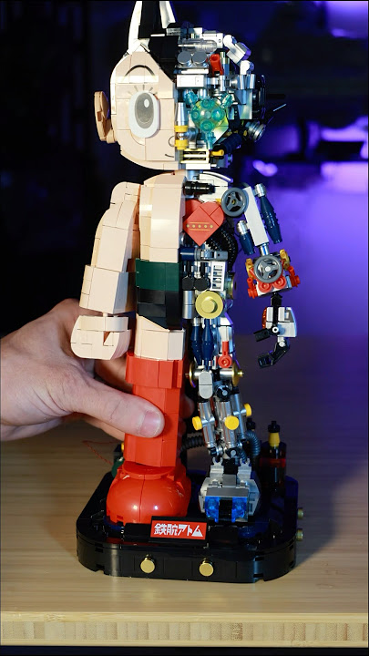 ASTRO BOY light up brick set. Easy build with numbered bags #astroboy #unboxing #lego #legobuild