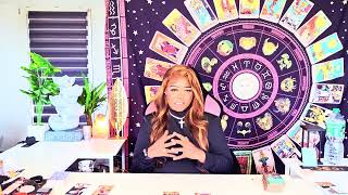 AQUARIUS❤️ WAIT A MINUTE Don't Make A Move Yet Aquarius Someone Went From Silence To 100% Wanting U🤯