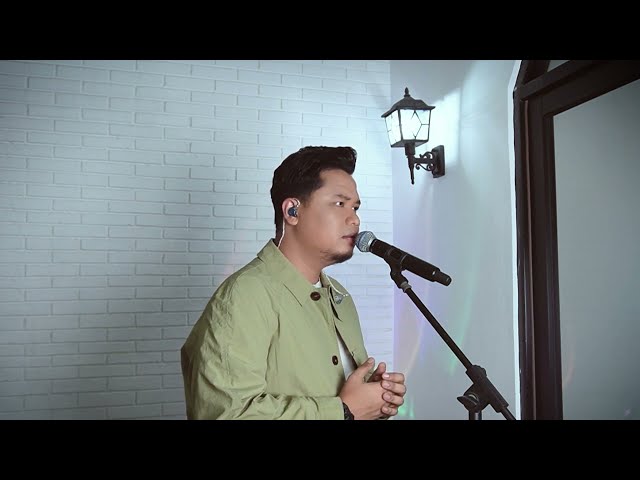 LENTERA CINTA | PIA UTOPIA / NICKY ASTRIA | COVER BY @TitoMunandar class=