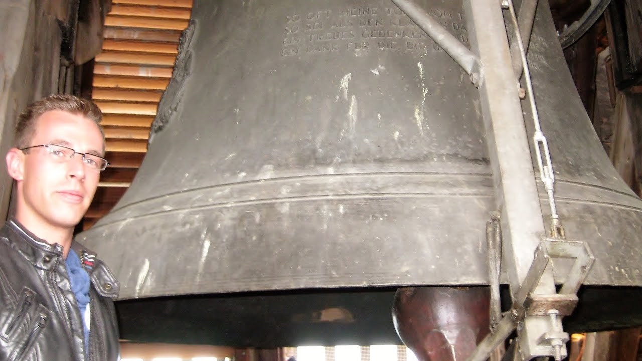 Silz (Tirol) Geläute der Dekanatspfarrkirche St. Petrus und Paulus