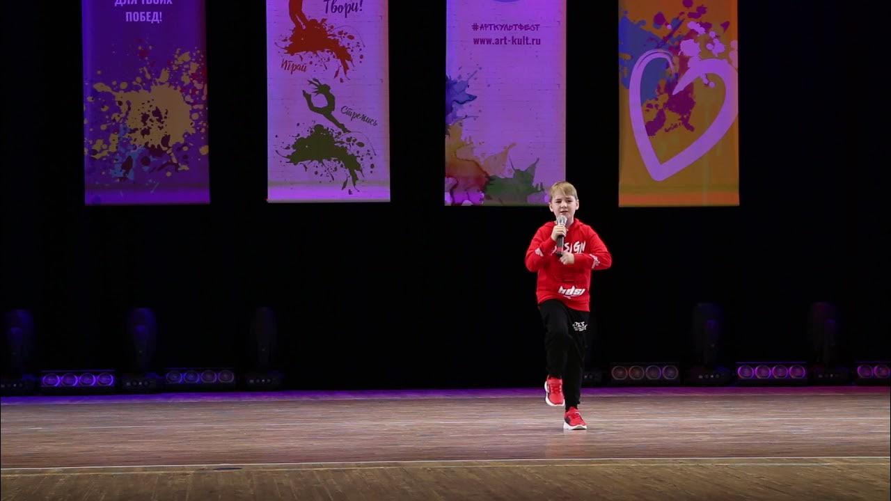 Раз два левой песня на 23. Конкурс строя и песни 157 школа екатеринбург. "раз два левой, мы шагаем смело" - карпенко станислав. Ноты с текстом. Алтайский кадетский корпус парад победы барнаул 2011.